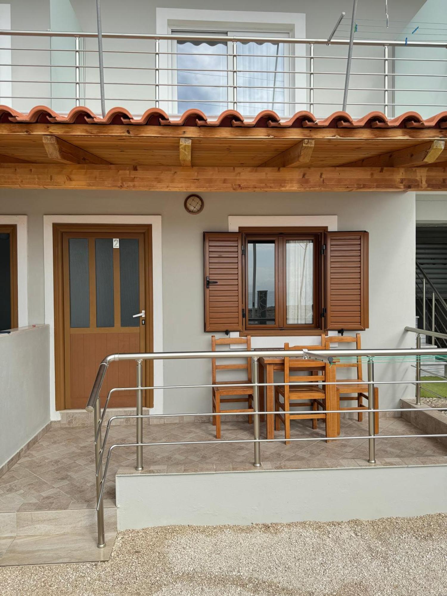 Ionian View B&B Himare Ruang foto