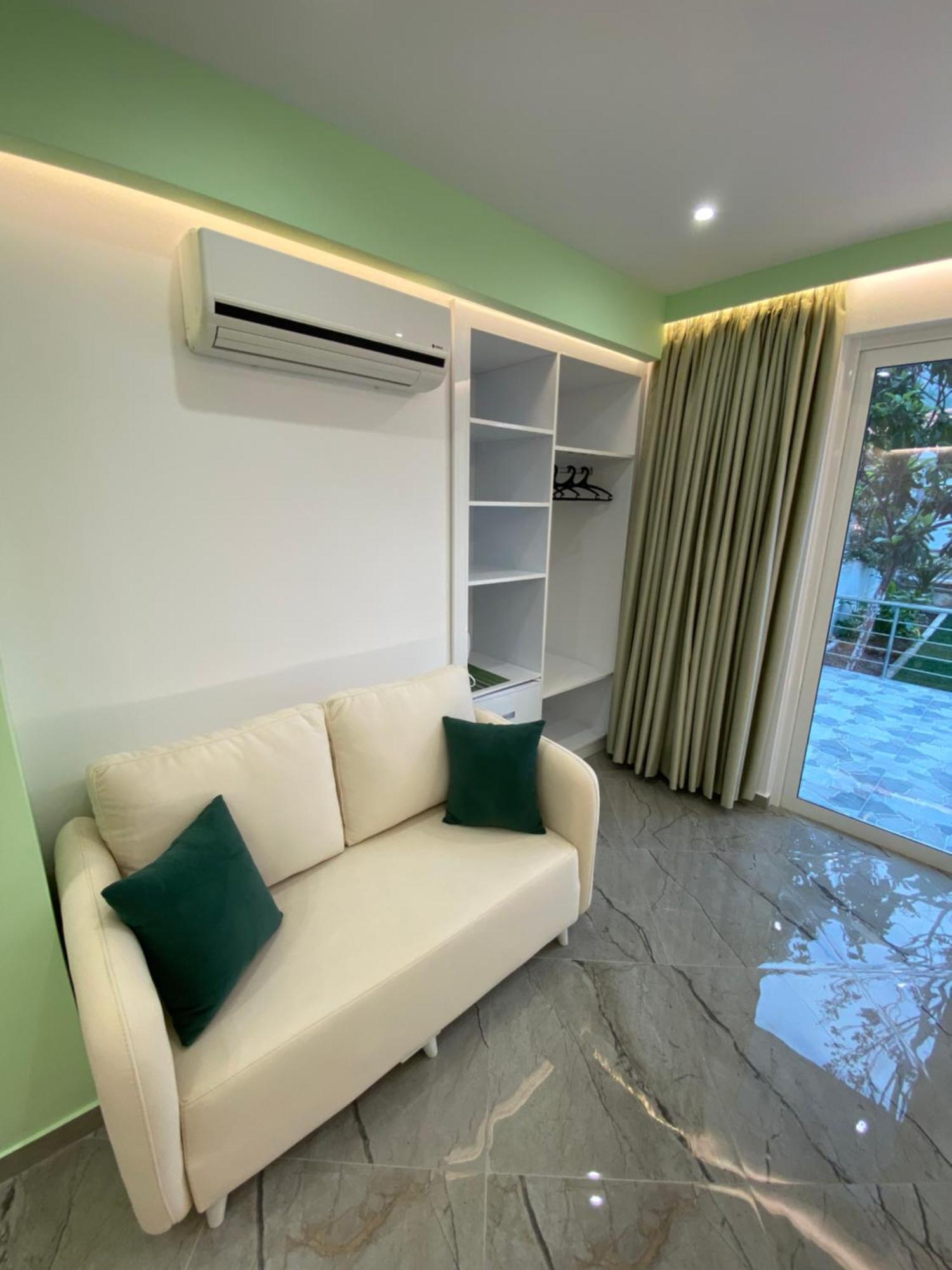 Ionian View B&B Himare Bagian luar foto